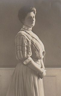 Helena Adelaida de Schleswig-Holstein-Sonderburg-Glücksburg